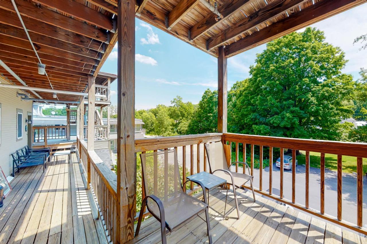 Heavenly Hideaway Apartment Ludlow Exterior photo